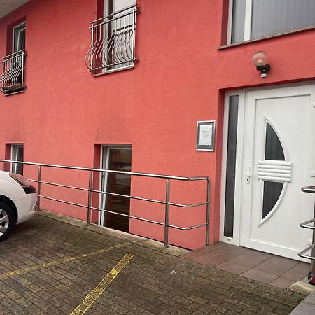 Krško Prenocisce Bucoモーテル エクステリア 写真